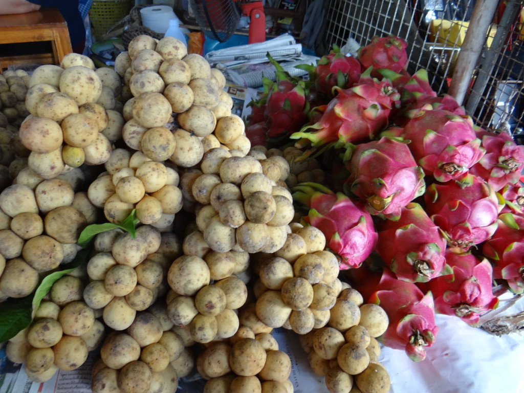 Damnoen Saduak Floating Market