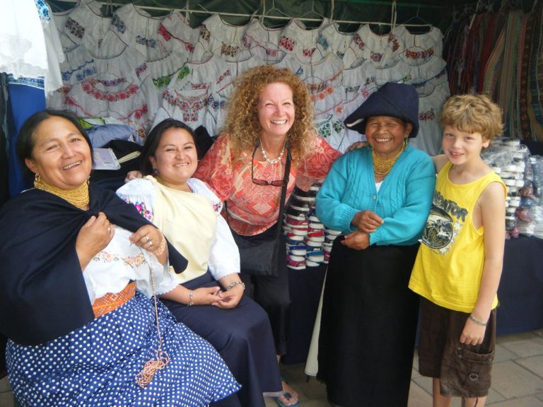 Parque El Ejido and English Fellowship Church Quito