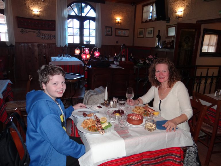 Meteora – Greek Home Cooking – Best Restaurants To Dine